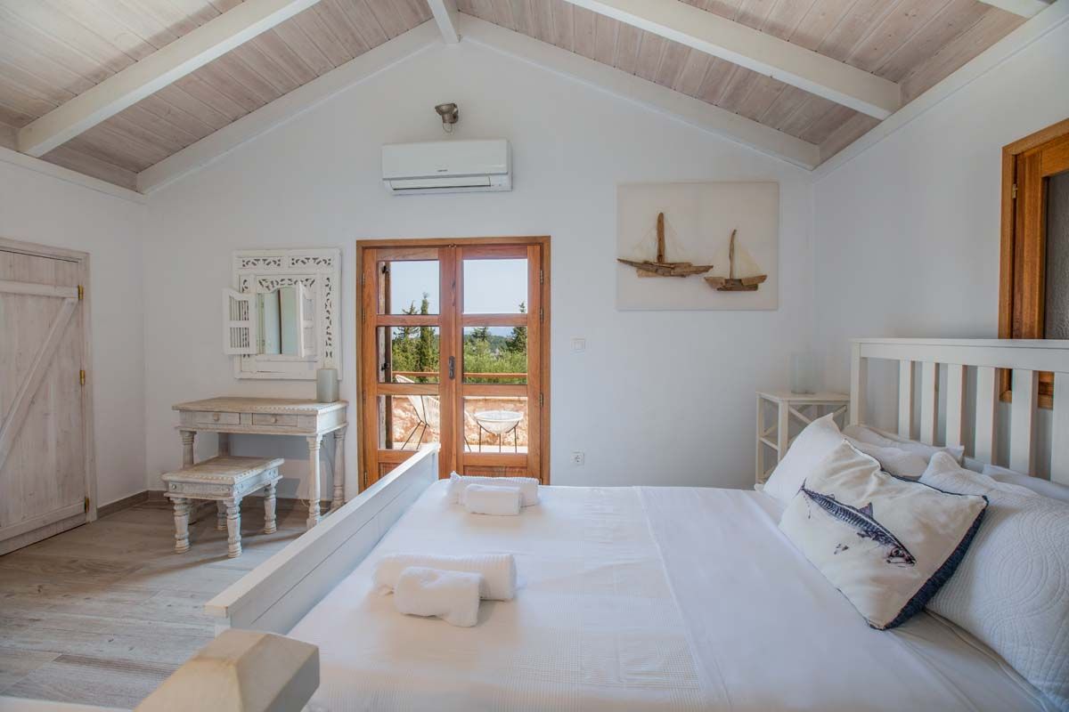 BEDROOM kefalonianvillas CELESTE